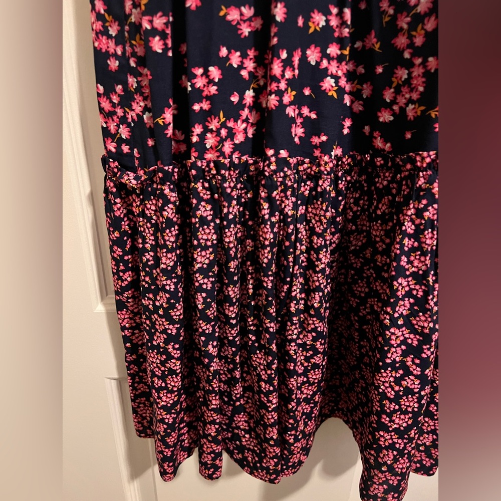Draper James Martina Popover Dress in Navy Cherry Blossom Size M - Picture 7 of 11